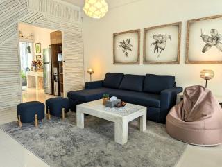 5 Minute Walk to Sanur Beach Villa Pethak - 1