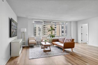 Modern Apt Near Metro Free Parking, Gym - 8