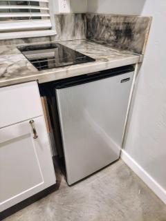 Red Roof Cottage 2 •hot tub• fire pit• cold plunge - 1