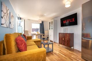 KGV Stays - Ocean View City Center Apartment - 9