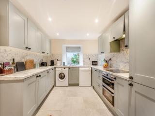 Holly Tree Lodge - 2