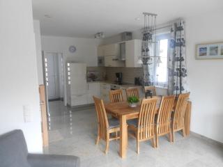 Holiday home with 3 bedrooms - 5