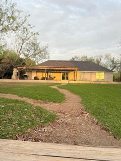 Nature's Retreat- A Bird Watchers Dream Location - 9