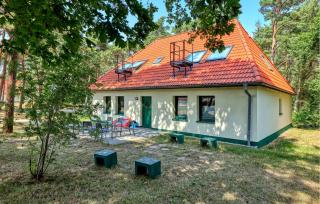 3 Bedroom Cozy Apartment In Altenkirchen - 8