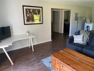 Quaint 2BR home w access to Black Creek & downtown - 4