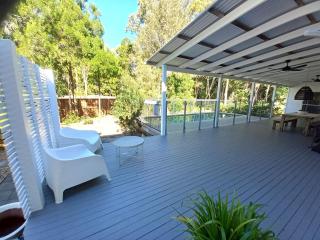 Sandy Feet - Rainbow Shores - 8