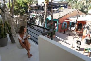 Cental beachside studio - 6