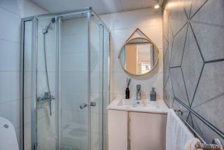 Agrius - Elegant Studio & Balcony in Batroun - 2