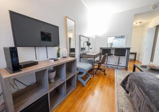 Studio close to Central Park, Lenox Hill & NY Presbyterian - 3