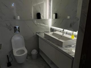 Luxurious 3 rooms apartment, Pools, Walk to Beach - 2