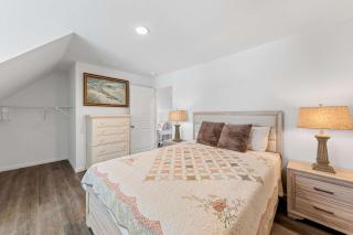 38030 Keenwick Family Home - 1
