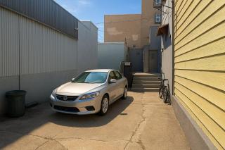 Fast transit to Manhattan with Parking on premises - North Bergen - 8