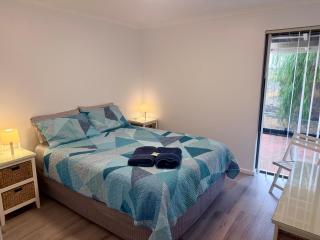 Scarborough & Absolutely Beachfront - 2