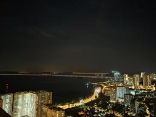 Luxury 3BR Seaview Getaway Perfect for 10 Guests A29 - 9