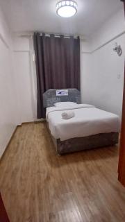 Skyhorse Apartment - 8