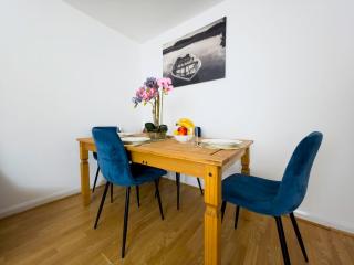 Bright Spacious Flat near Shadwell Station I PTK - 4