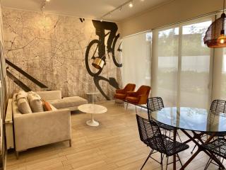 Departamento, 2 pisos, Metro, céntrico - 8