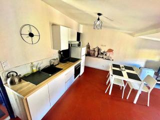 Chez Léna - T2 Cosy & Equipé - Proche Cité médiévale - 1