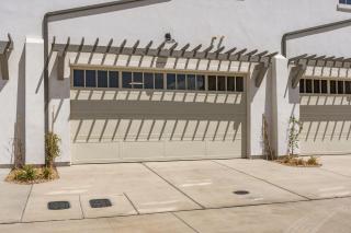 Chateau Bleu townhouse - 4