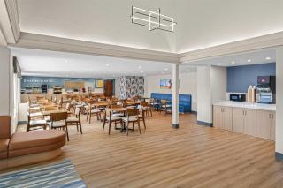 Days Inn by Wyndham Regina - Regina - 3