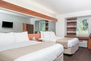 Microtel Inn & Suites by Wyndham Rice Lake - 7