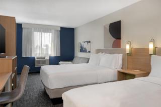 Spark by Hilton Carlisle South - 1