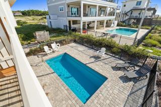 Sea Vous Play-3BR-Private Pool-Beachfront - 1