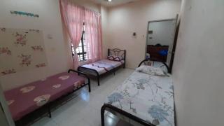 Homestay Puri Cengal - 2