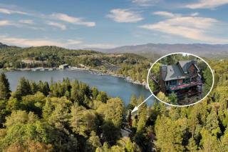Lake Reflection Point Upscale Lake House 4 Bed and 4.5 Bath - 0