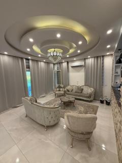 فيلا مع حمام سباحه وجاردن 0306-888-0106 - 6