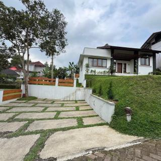 kembang house - 0