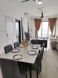 KLCC view condominium near Mid Valley Megamall in Kuchai Lama, Old Klang Road - 6