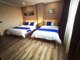 Super 8 Hotel Premier Suzhou Shihu Dong Road Metro Station - 1