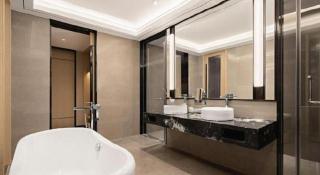 Zhuhai Tangyi Hotel - 1