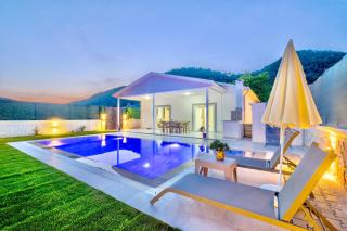 Conservative Villa 1 km from the Beach in Gocek - 1