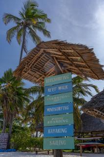 Breezes Beach Club and Spa - 8