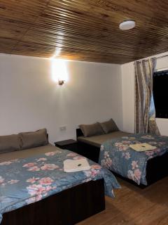 Guras Homestay Chimney - 0