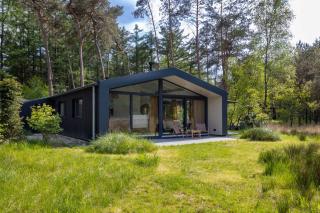Design bungalow met wellness in parkbos - 0