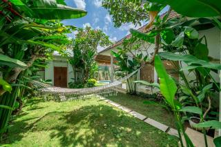 Private Jacuzzi - Central - Canggu 3BR - 6