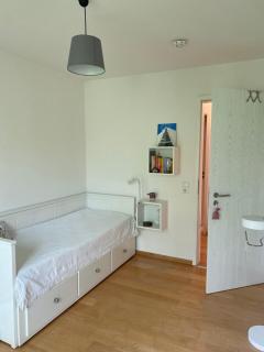 Helle Wohnung am Waldpark - 1