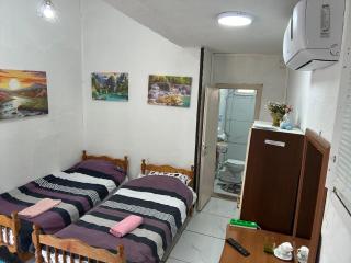 Ground floor park apartment motorcycles and bike frendly - 4