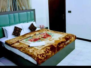 Subhan Palace Guest House - 8