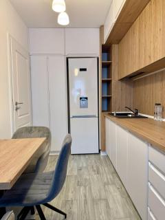 Emerald Apartment - 8