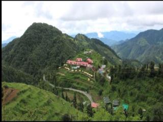 Aurevelle Kastura Resort - 5 Min from Surkhanda Devi Temple # Mountain View Rooms # Himalayan View Resort - 6