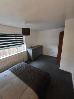 8 Chesterfield road - Dawley - 3