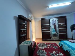 3 BR and 2 restrooms with AC in gated community - 4