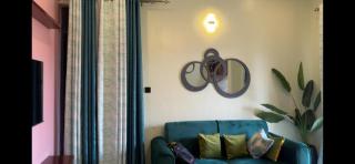 Calm Private modern apartment with a washer - 2