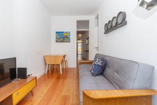 Comfortable 3br Flat By Perfect Getaway - 0