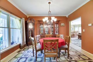 Swiftwater 4BR Home with Fireplace & Backyard - 9