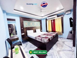 PRIME LOCATION - HOTEL PRD INN ! PURI - short walk from Light House Beach - Swargadwar Beach - Golden Beach - Bengali Market - LIFT-PARKING-WIFI - 0